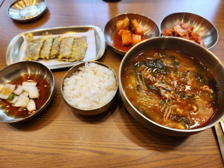 육전국밥 신림역점 이미지