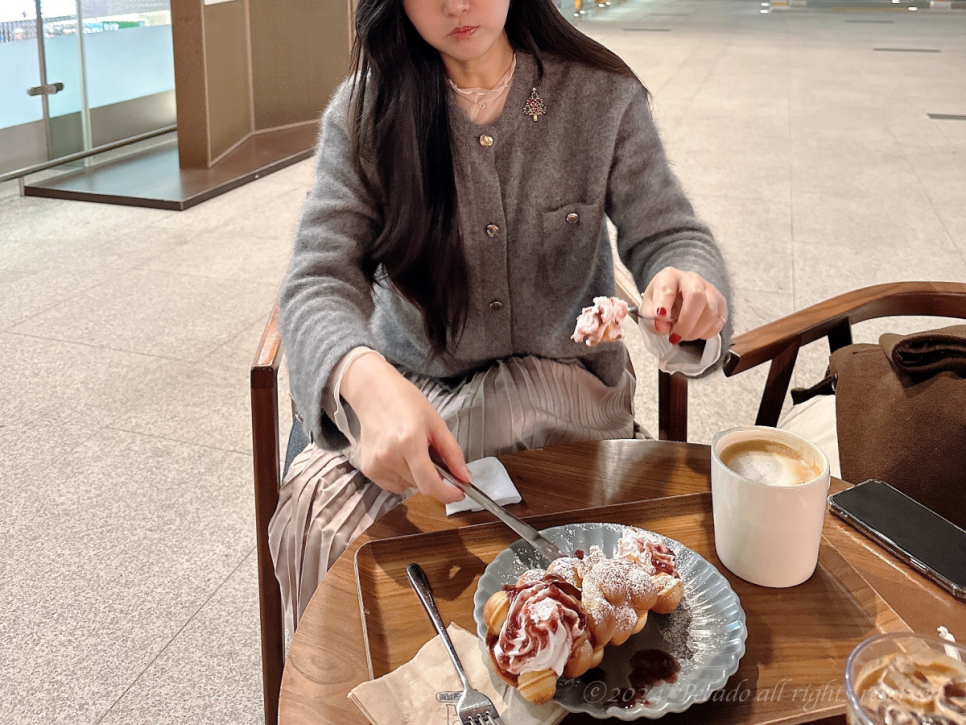 와플크라운 이미지