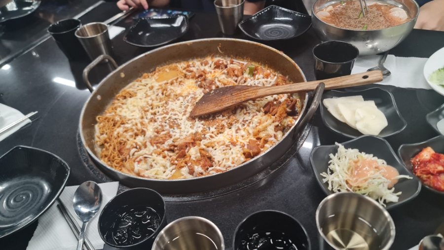 땡기네앞고기 이미지