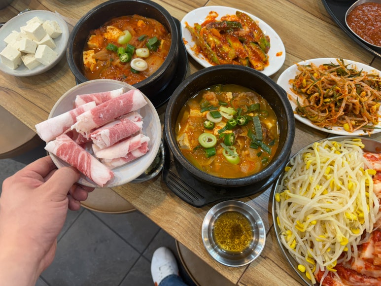 복돼지김치찌개 이미지