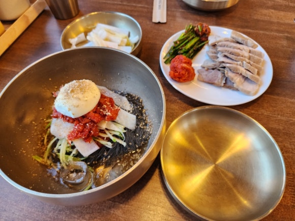 이북냉면 이미지