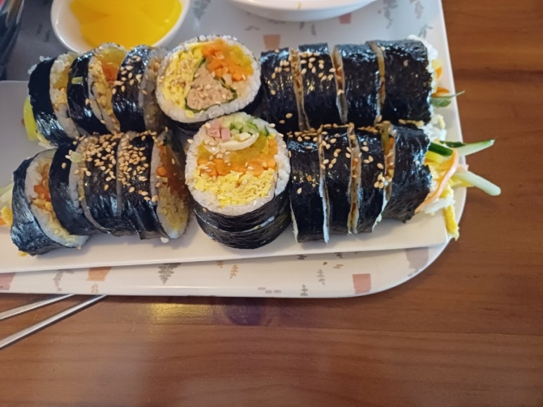 다담김밥 이미지