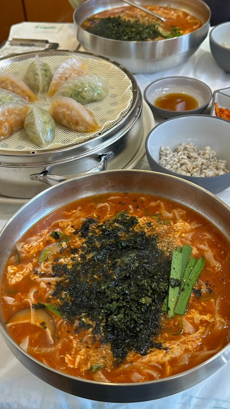 율칼국수 이미지