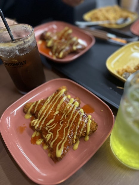 카페오토몰리 이미지