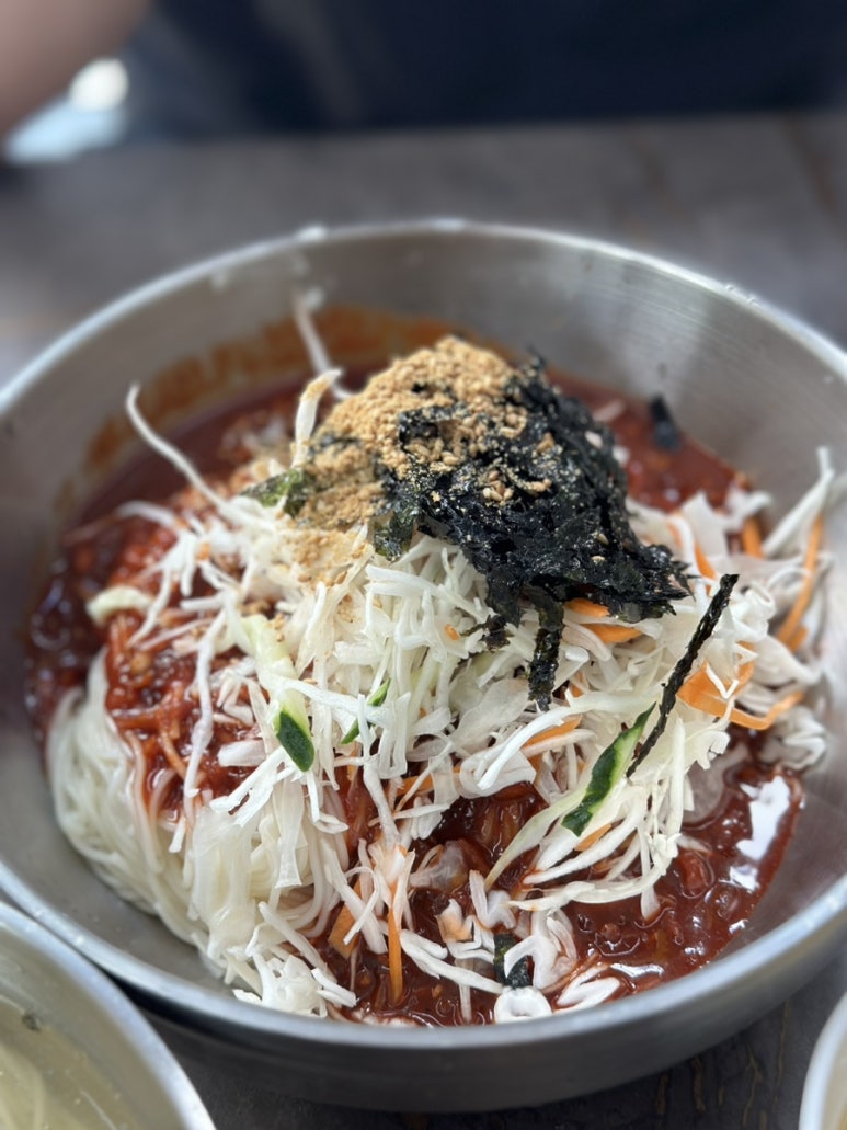 율하동잔치국수 이미지