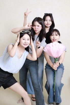 스튜디오포즈 이미지
