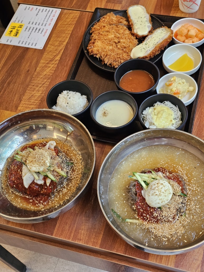 최박사돈까스냉면 이미지