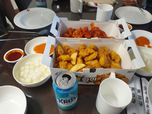 우주노래연습장 이미지