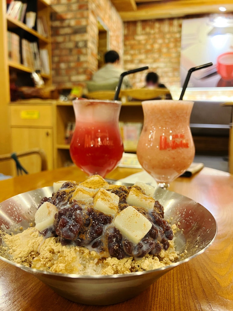 모카도르메니아 이미지