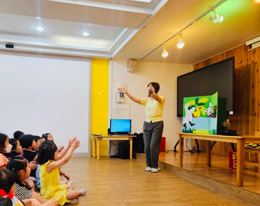 파랑새유치원 이미지