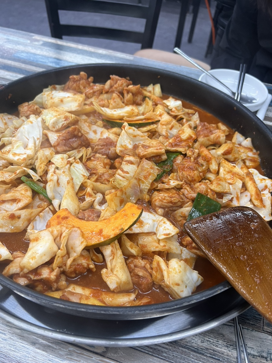 신백닭갈비 이미지