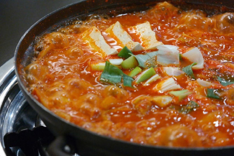 찌개장수 이미지