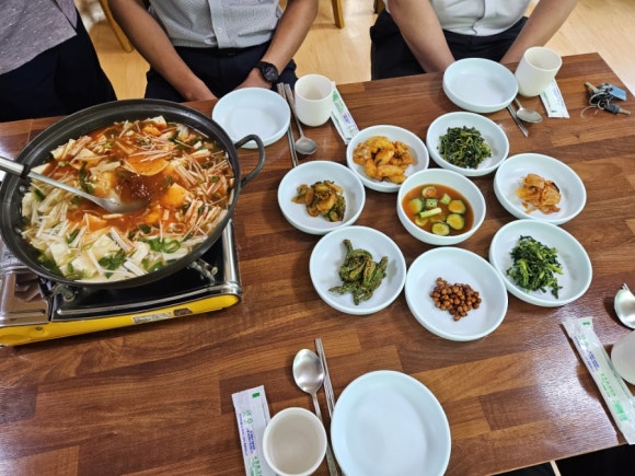 맹이네촌가 이미지