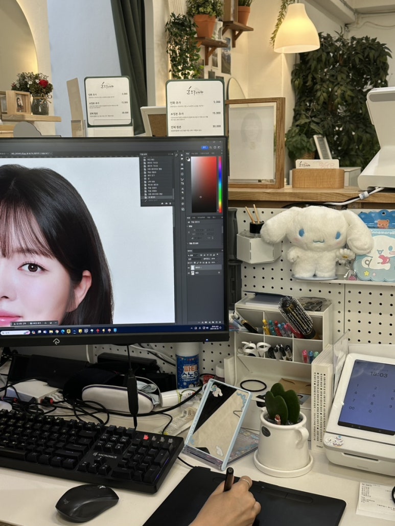 흐드러지다스튜디오 이미지