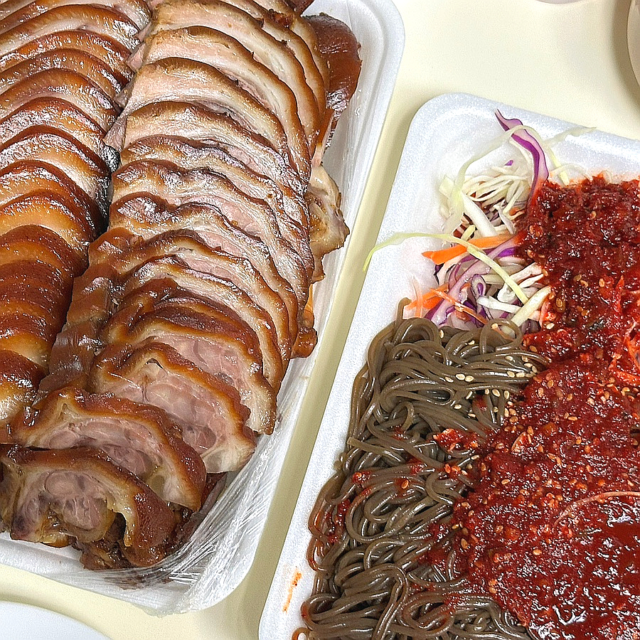 명성왕족발 이미지