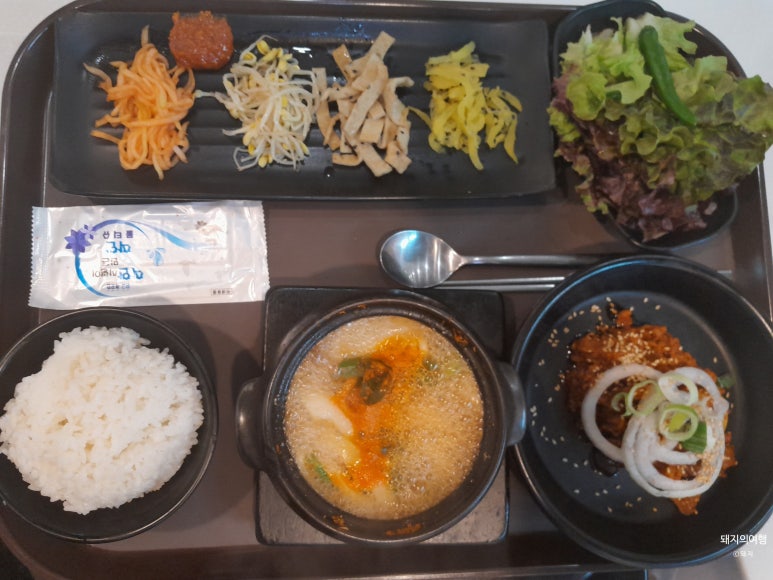 돼지엄마식당 이미지
