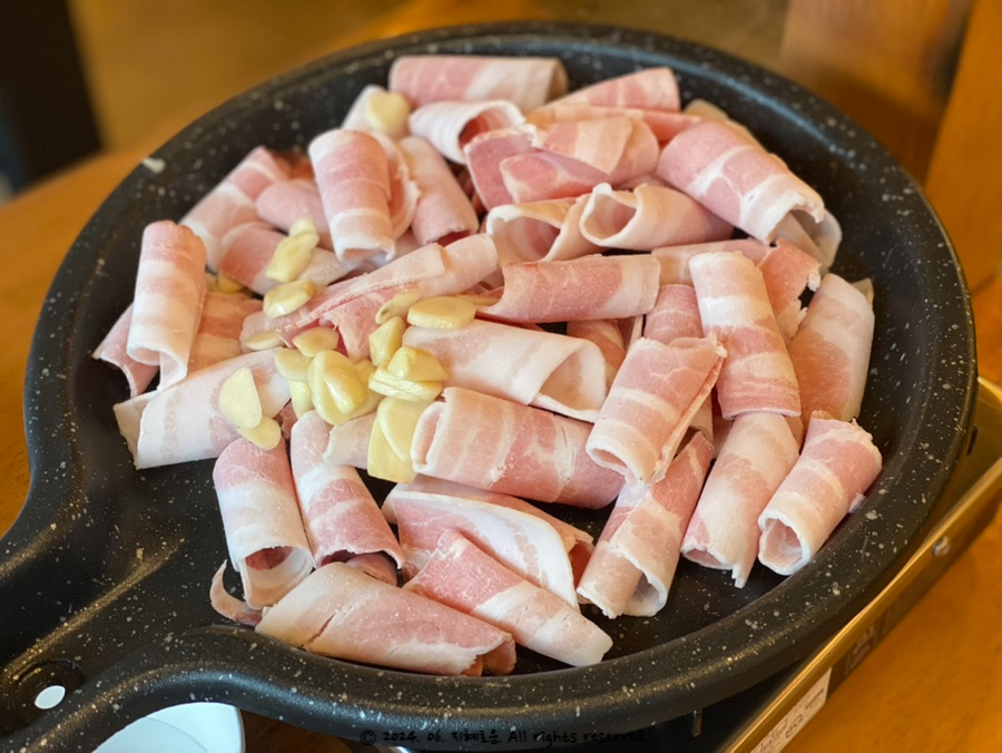 슬라이스 대패삽겹 이미지