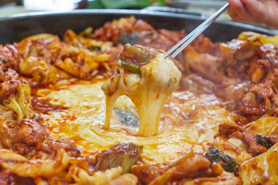 홍천닭갈비막국수 이미지