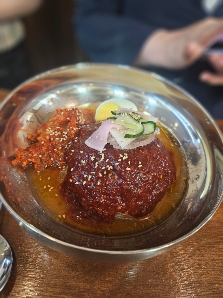 큰손 함흥냉면 이미지