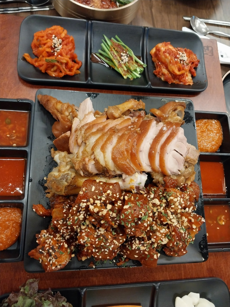 귀한족발 이미지