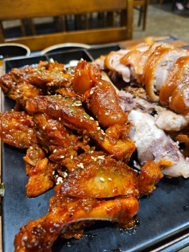 귀한족발 이미지