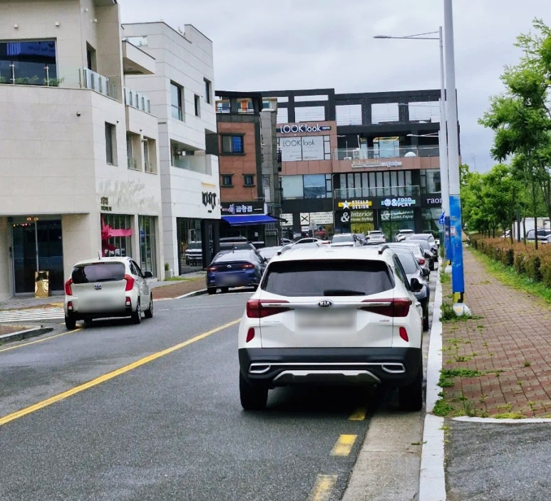 카페룩룩 이미지
