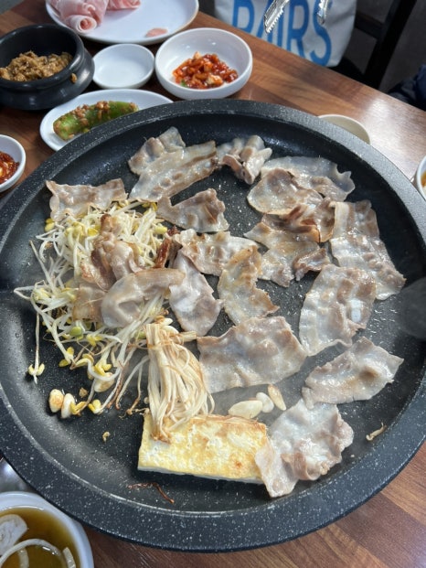 함월고기쌈밥 이미지