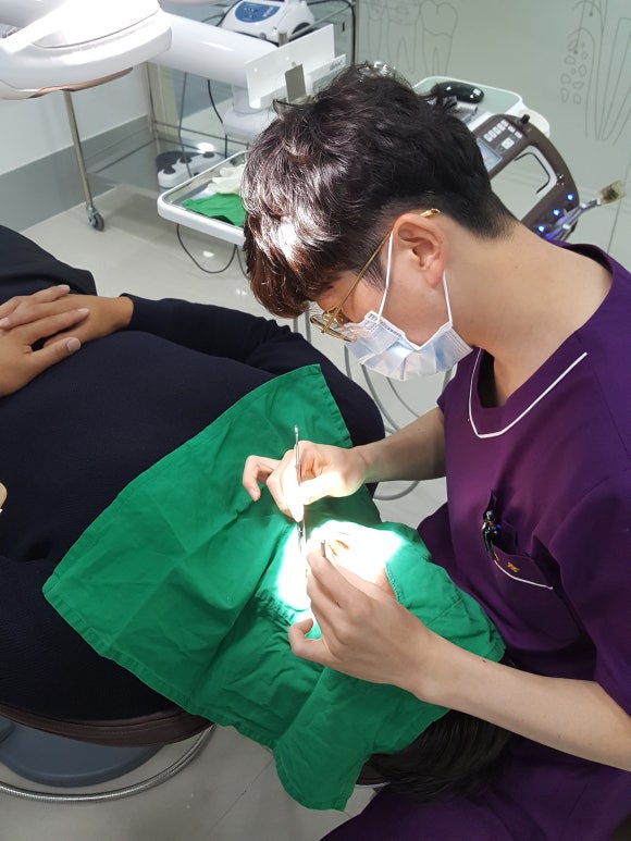 미소지음치과의원 이미지