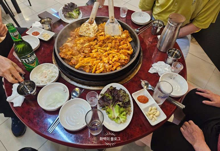 3.8춘천닭갈비 이미지