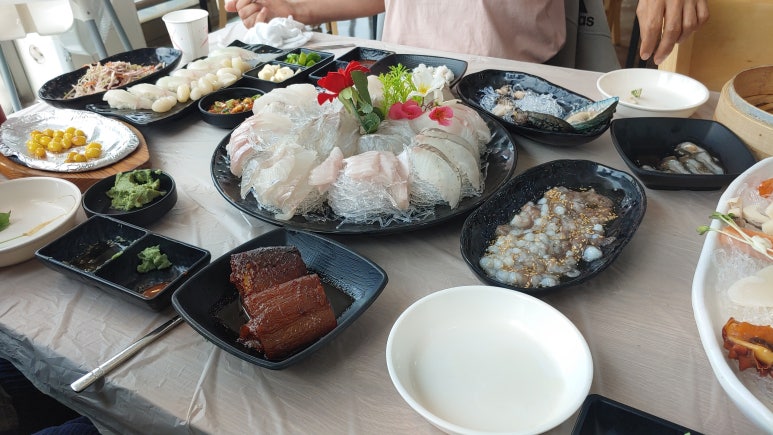 용하장횟집 이미지