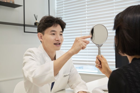 라이블리성형외과의원 이미지