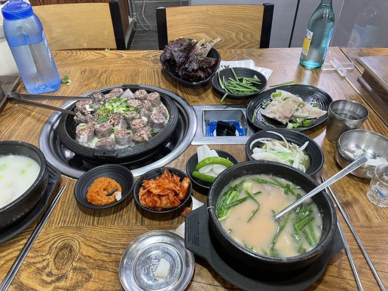 일등돼지국밥 이미지