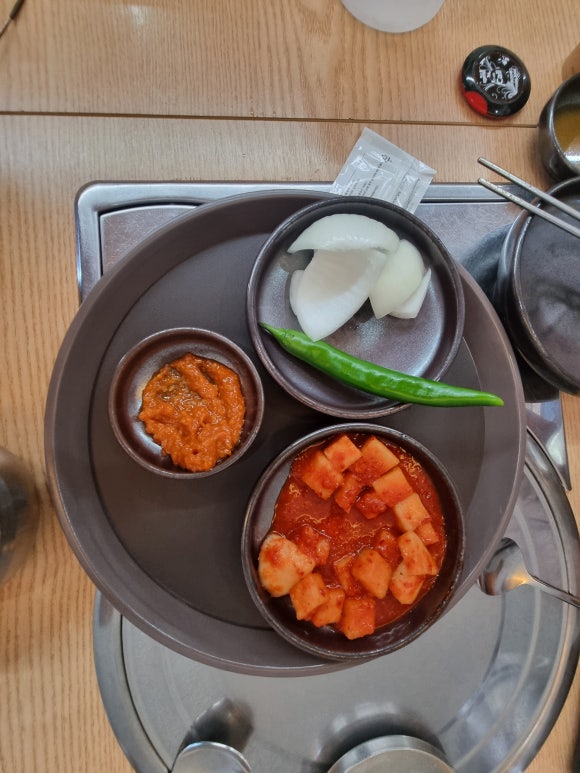 학산감자탕 한우국밥 이미지