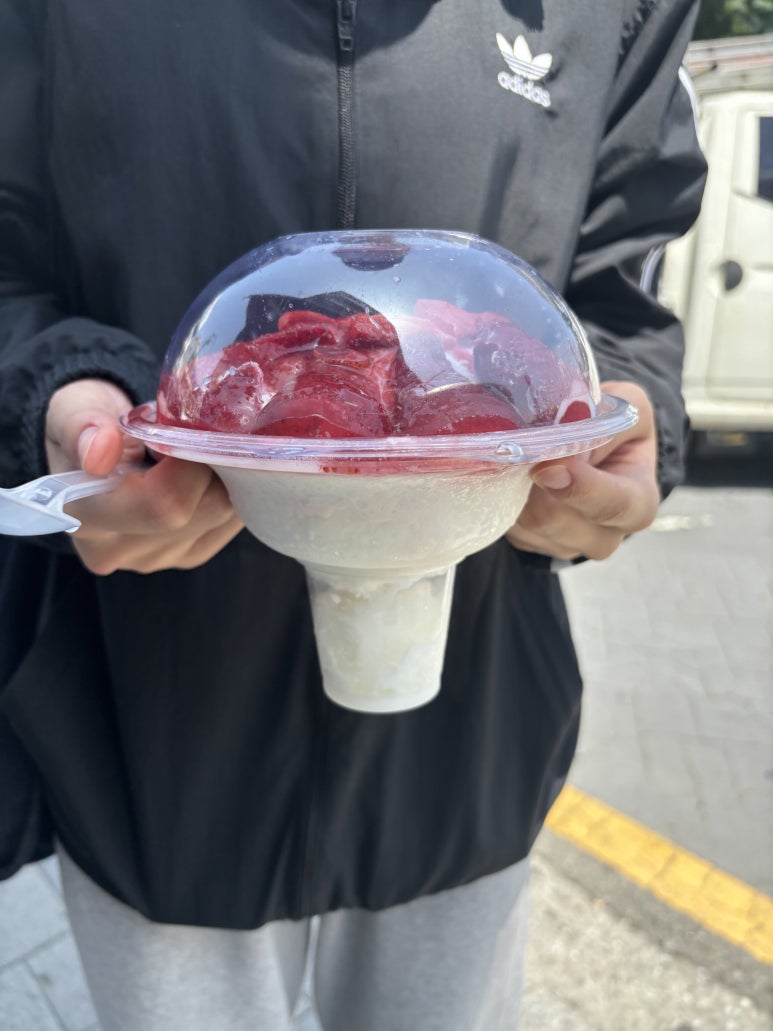 지니네밀크빙수 이미지