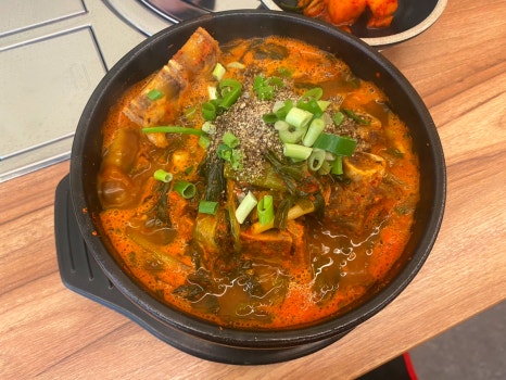 첨단돌솥감자탕(용봉점) 이미지