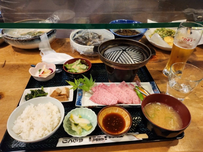 촌구석식당 이미지