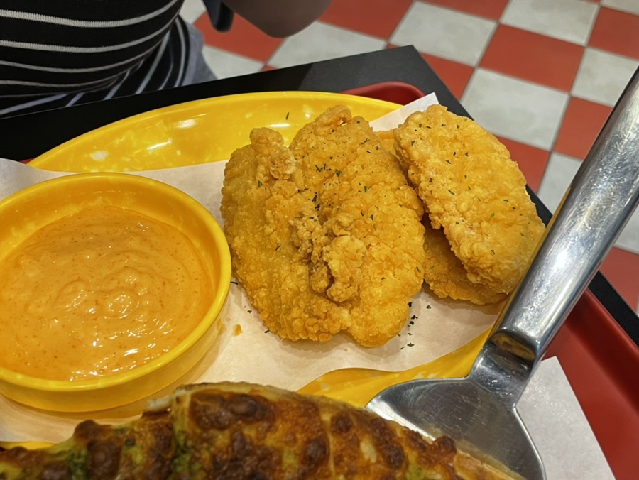 잇마이피자 제대점 사진 5