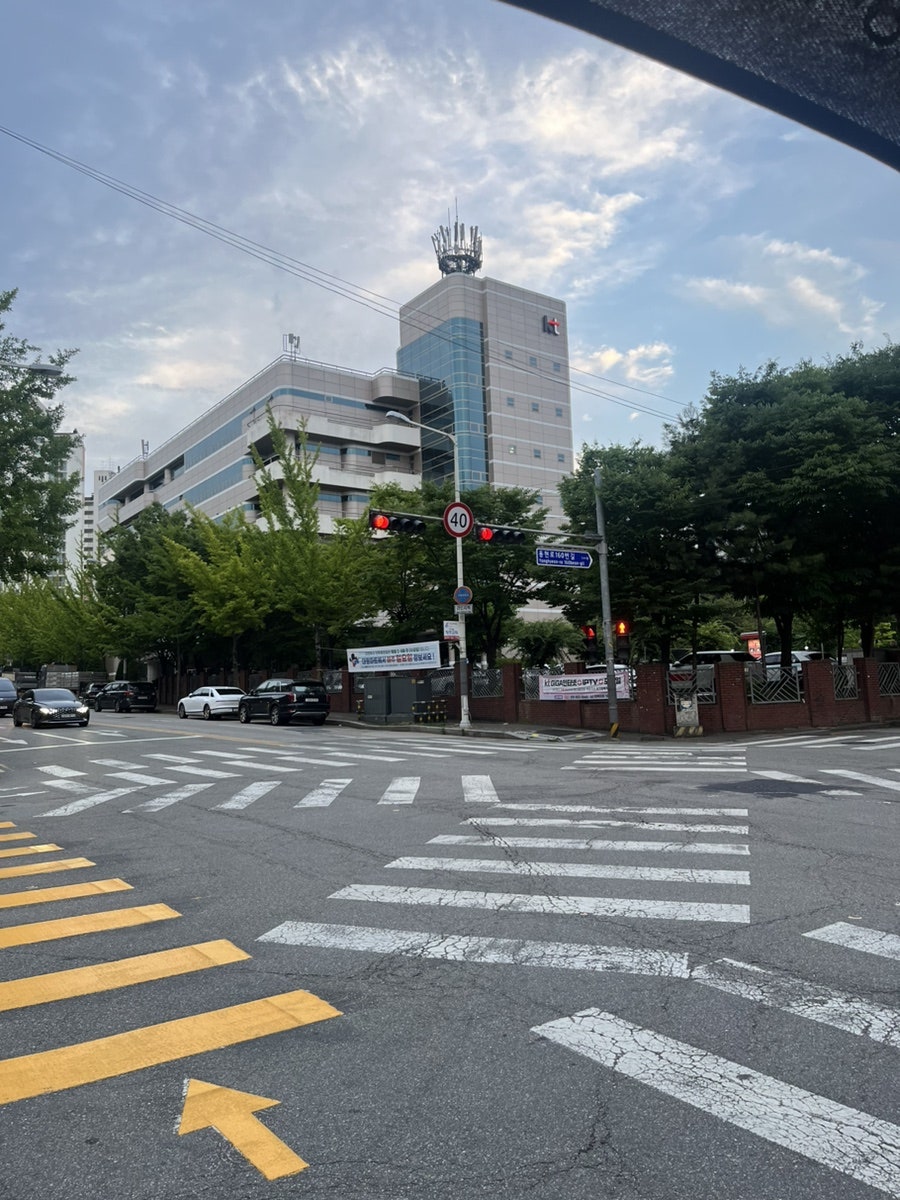 싹쓰리솥뚜껑 김치삼겹살 민락1지구점 이미지
