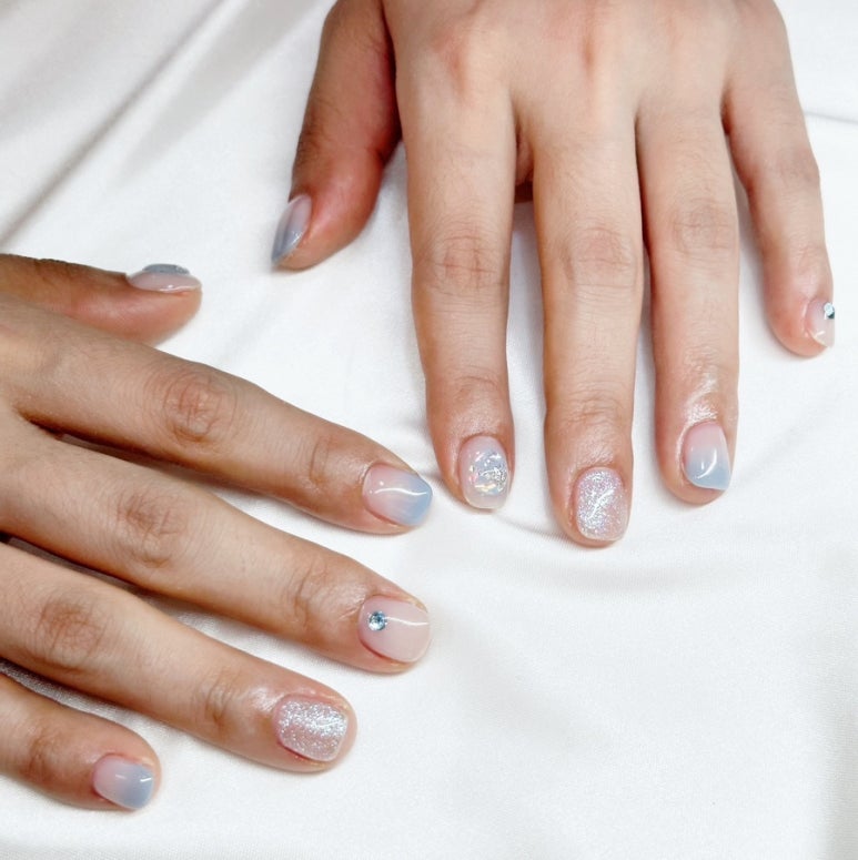 GLOW NAIL(글로우네일) 이미지