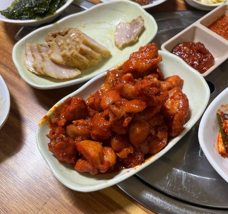 충무로닭갈비 이미지