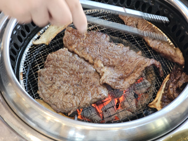 우포한우프라자 이미지
