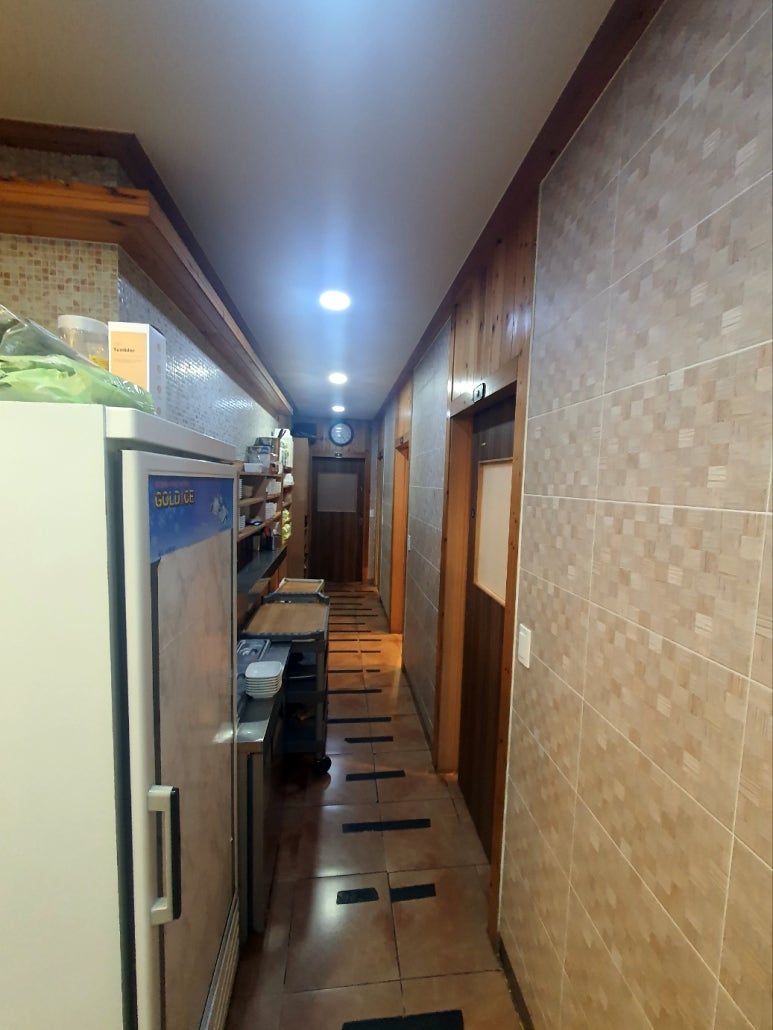 도심속의 흑염소 얼큰탕 이미지