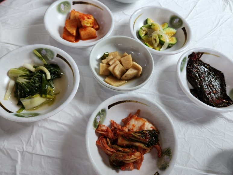 참능이백숙 이미지