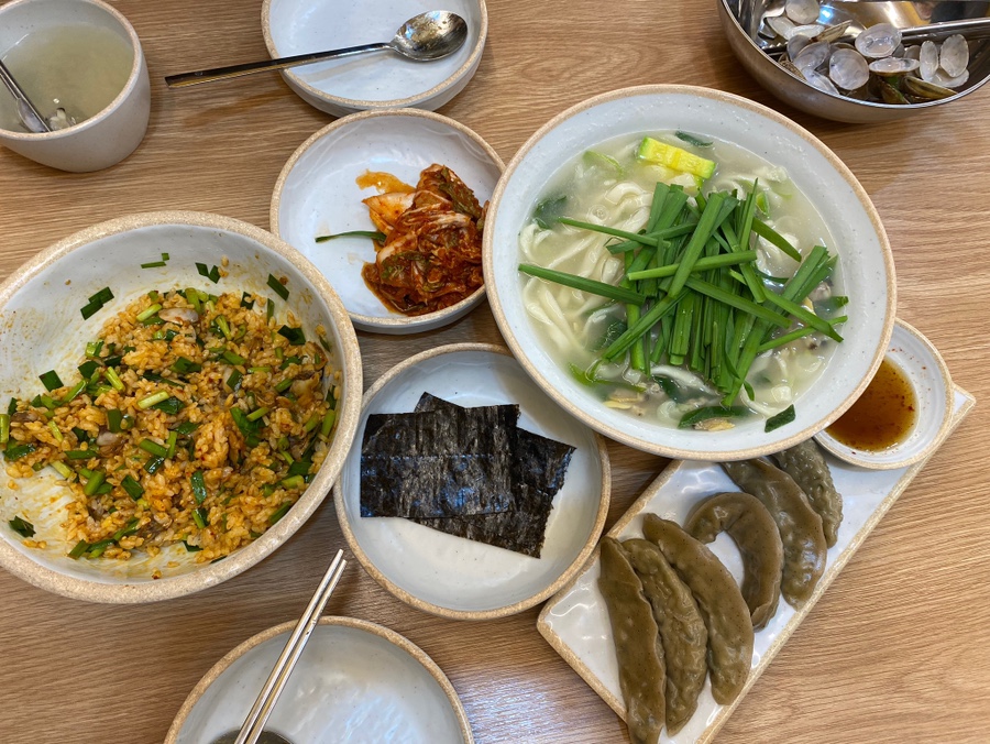 고향엄마손생바지락칼국수신대방 이미지