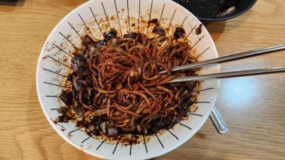 명품짜장 이미지