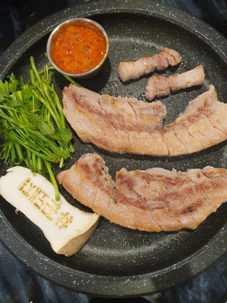 꼰돼지 이미지
