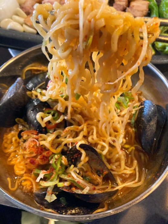 달빛고기 이미지
