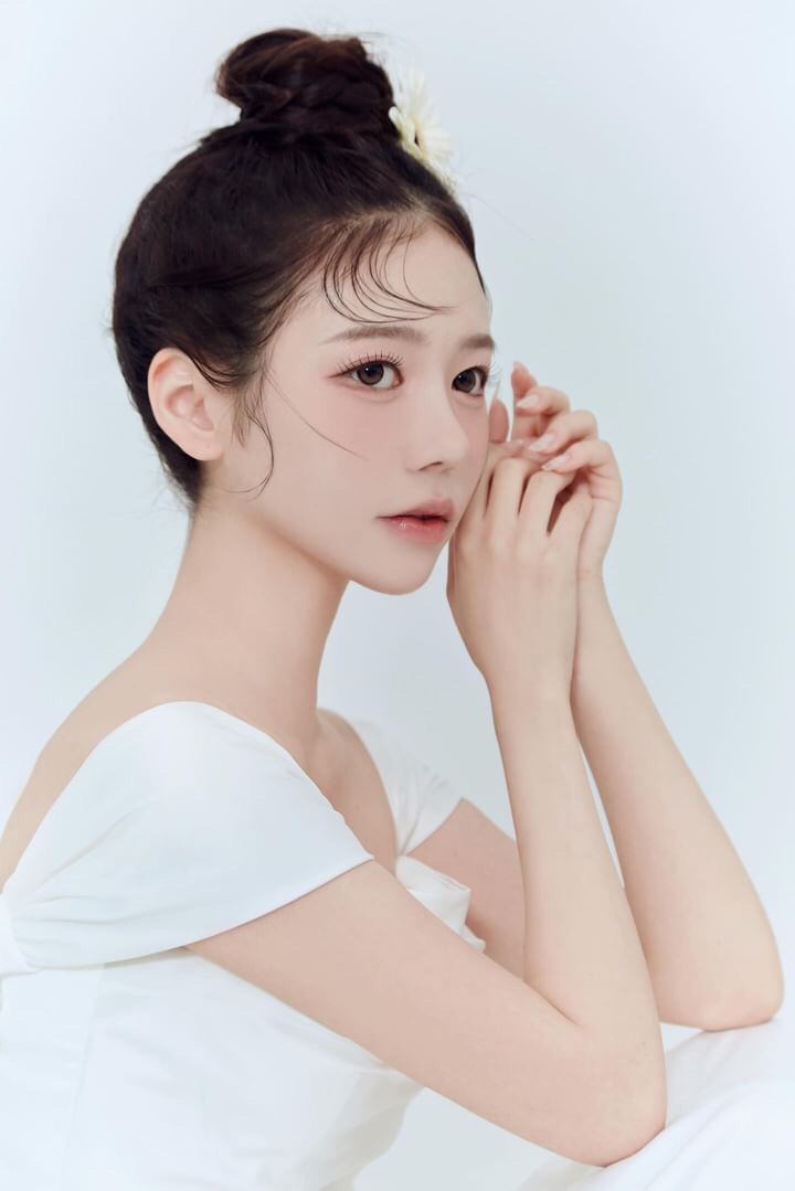 아델라스튜디오 이미지