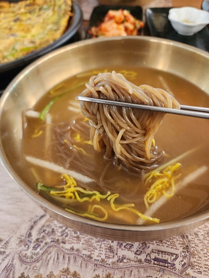 진주냉면산홍창원가로수길점 이미지