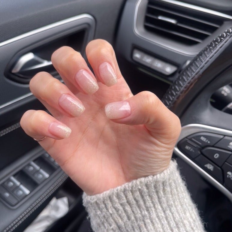 퍼스트레이디네일 이미지